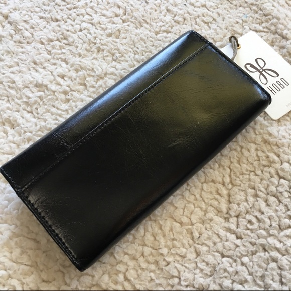 NWT Hobo Brianna Leather Wallet - Picture 2 of 6
